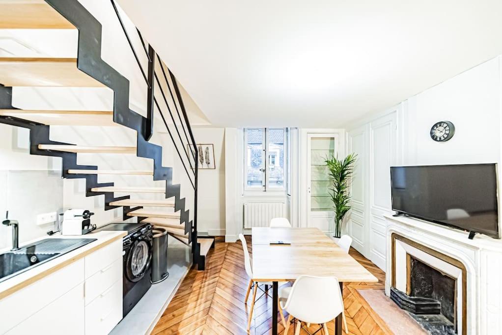 Appartement Bellecour - Emplacement Prime リヨン エクステリア 写真